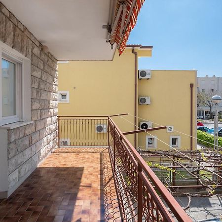 City Apartment Domagoj Omiš Exterior foto