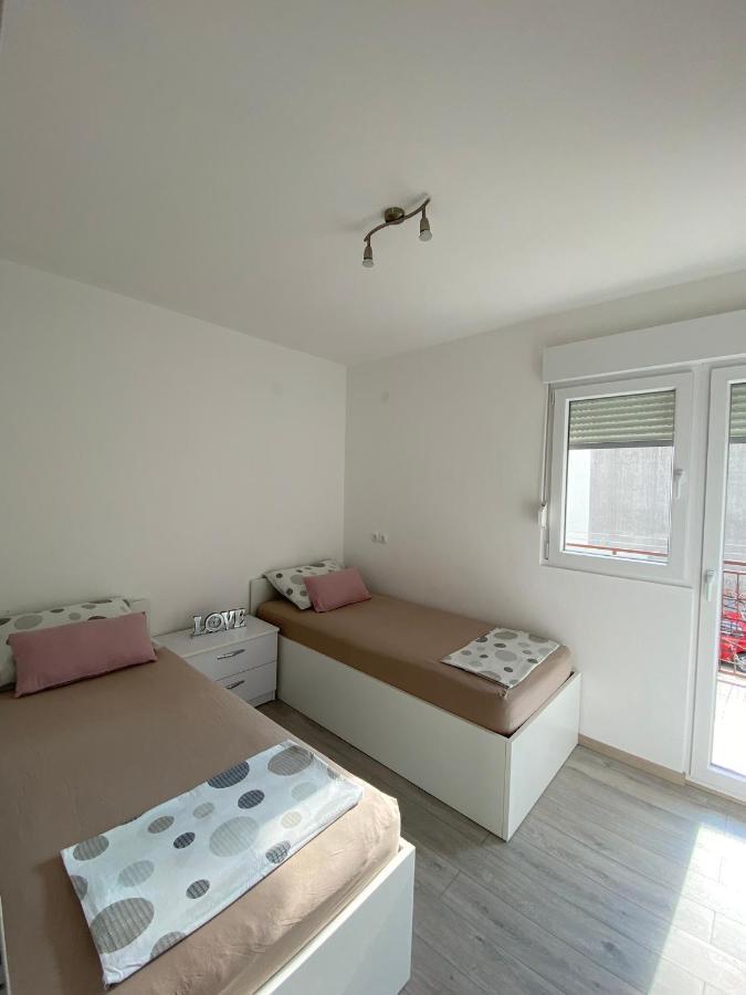 City Apartment Domagoj Omiš Exterior foto
